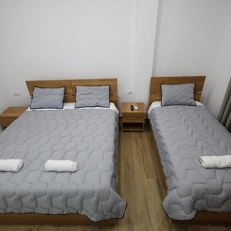 Guesthouse Aurel Berat Bagian luar foto