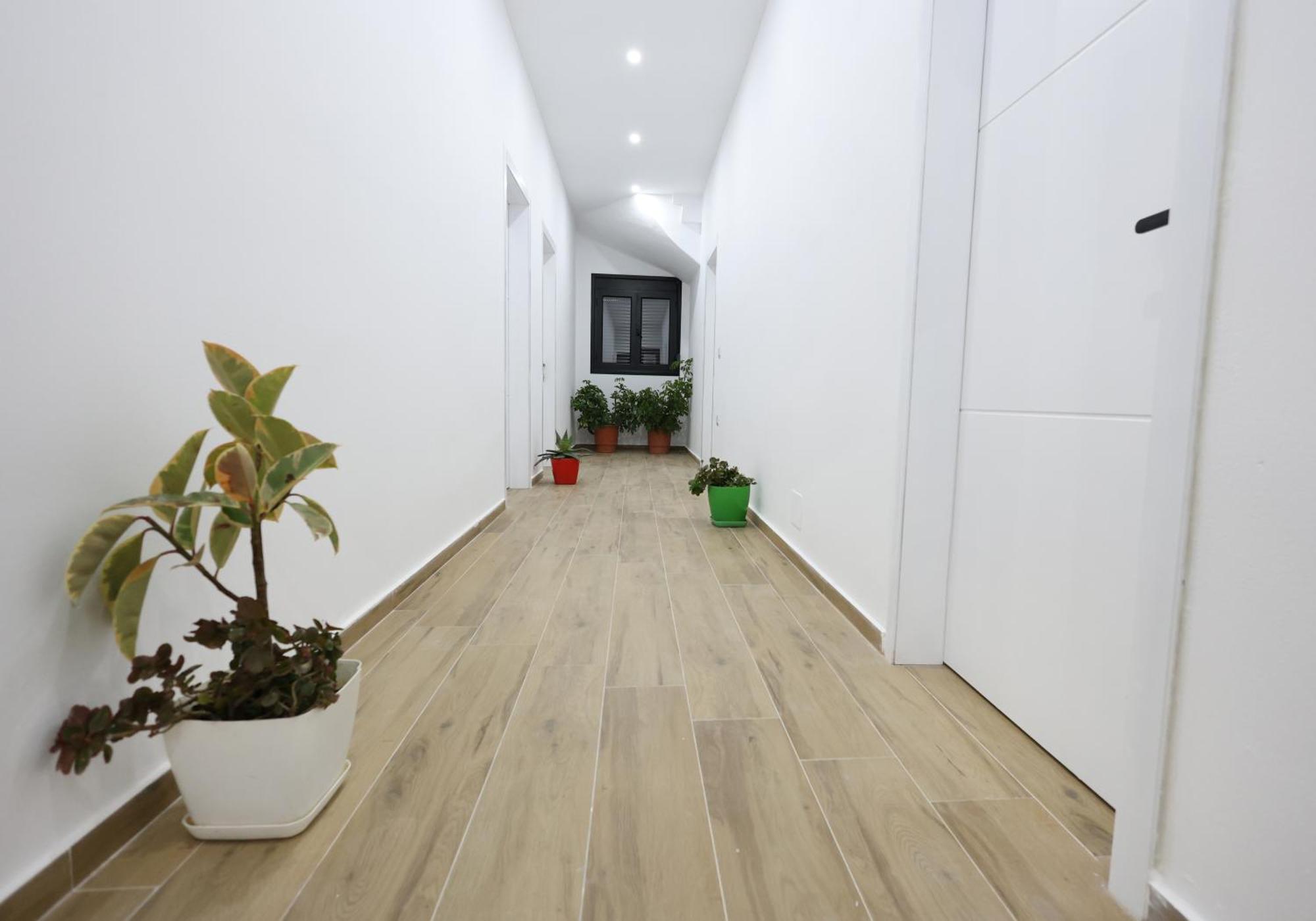 Guesthouse Aurel Berat Bagian luar foto