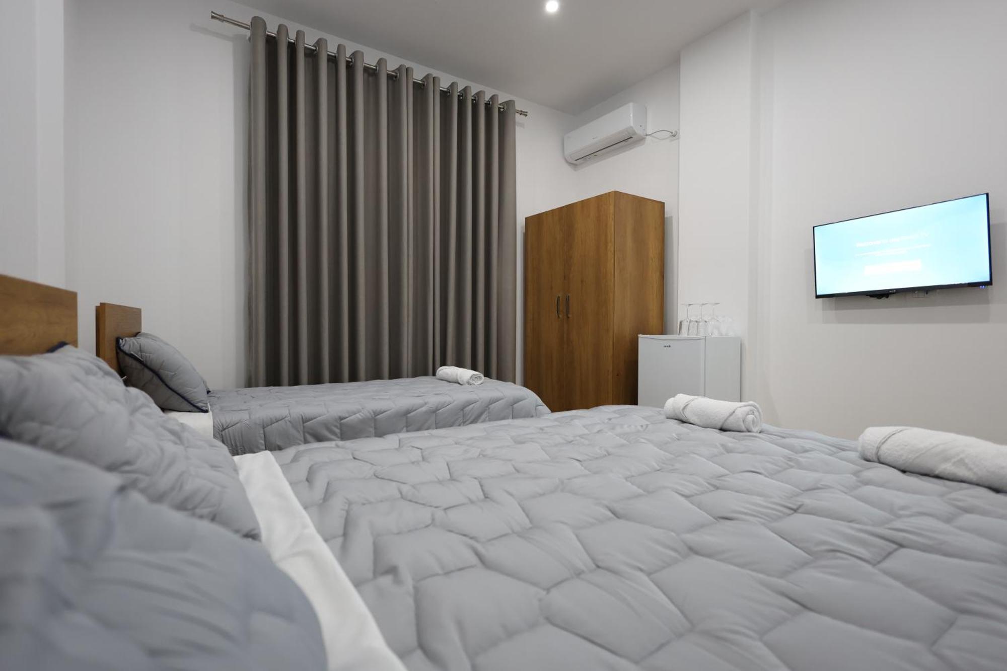 Guesthouse Aurel Berat Bagian luar foto