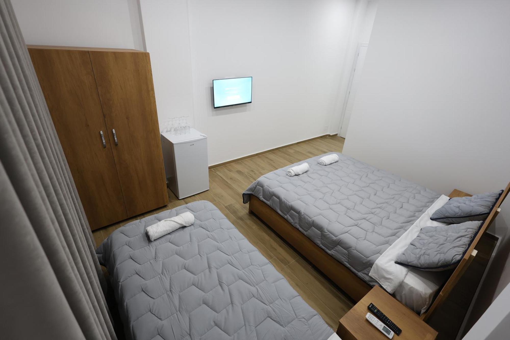 Guesthouse Aurel Berat Bagian luar foto