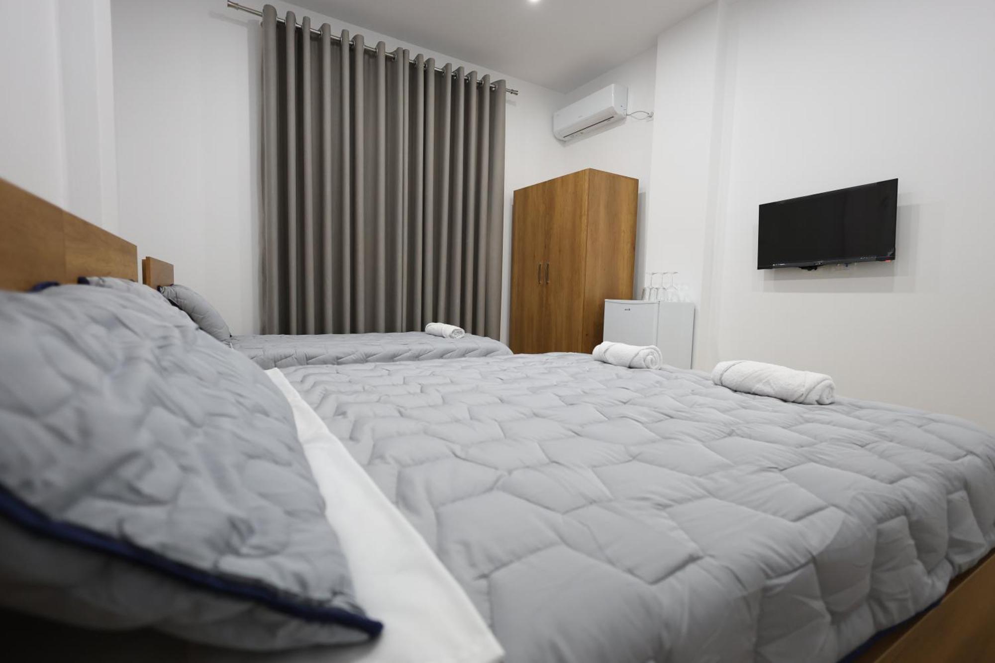 Guesthouse Aurel Berat Bagian luar foto