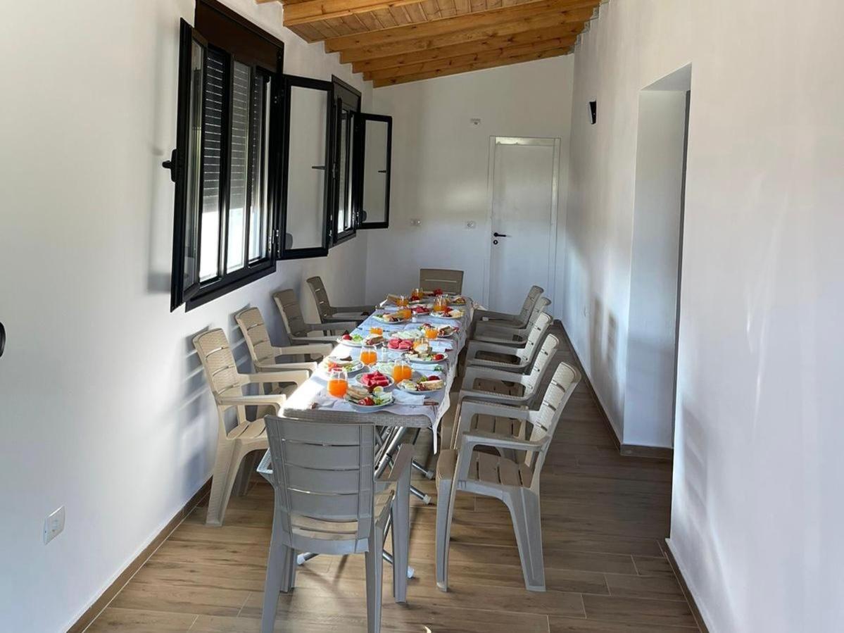 Guesthouse Aurel Berat Bagian luar foto